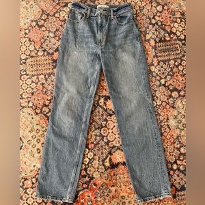 Abercrombie 90’s straight ultra high rise jeans